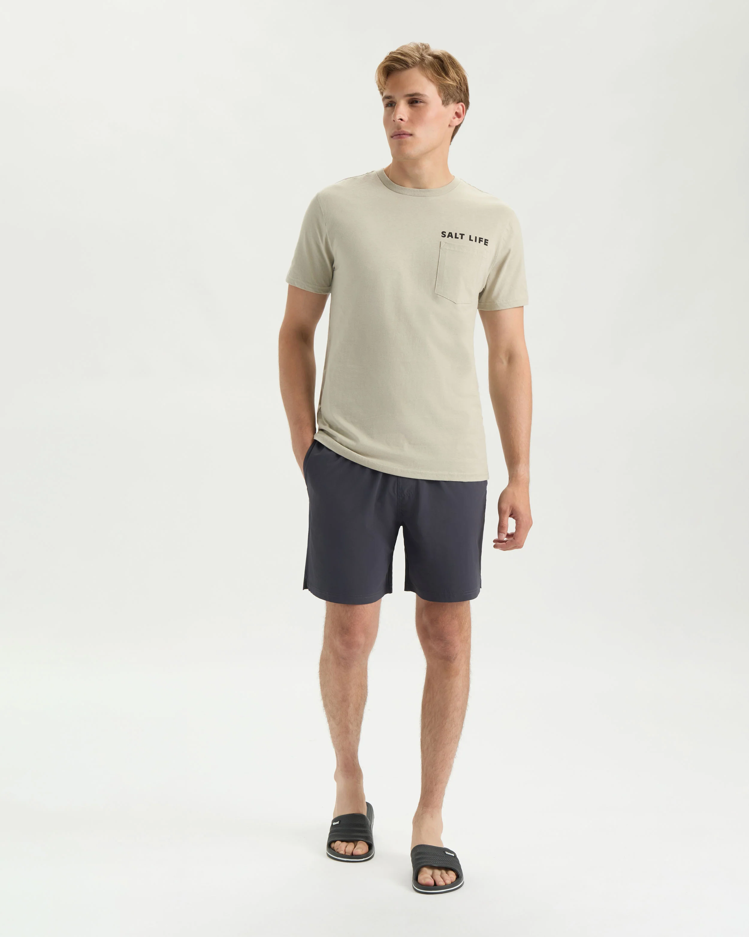 Men’s Catchin’ Vibes Short Sleeve Tee - Image 6
