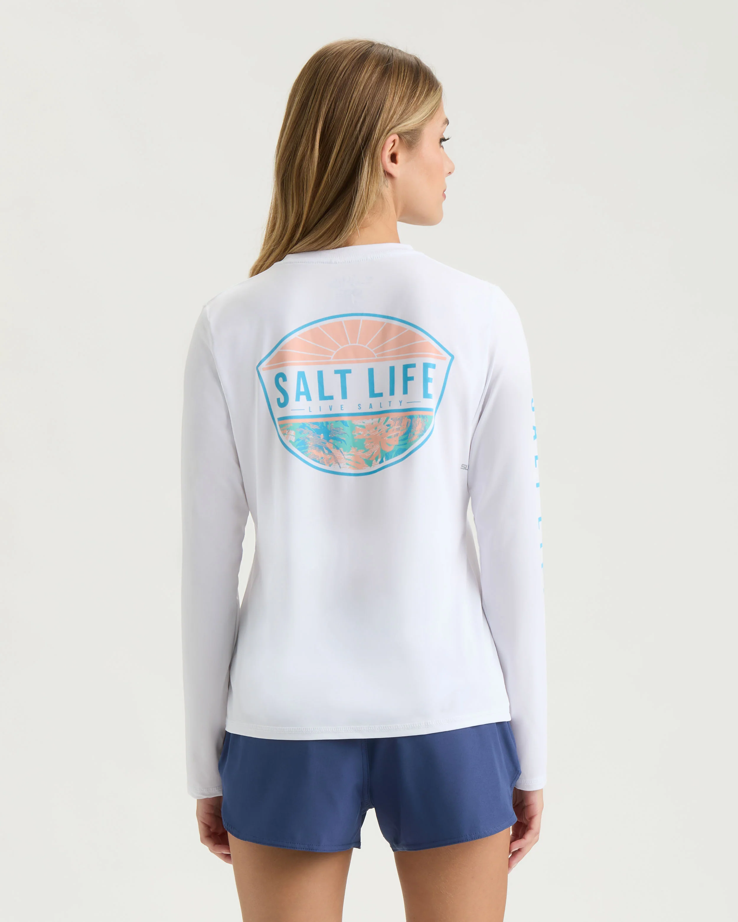 Women’s Holiday Sun Performance Long Sleeve Shirt - Image 5