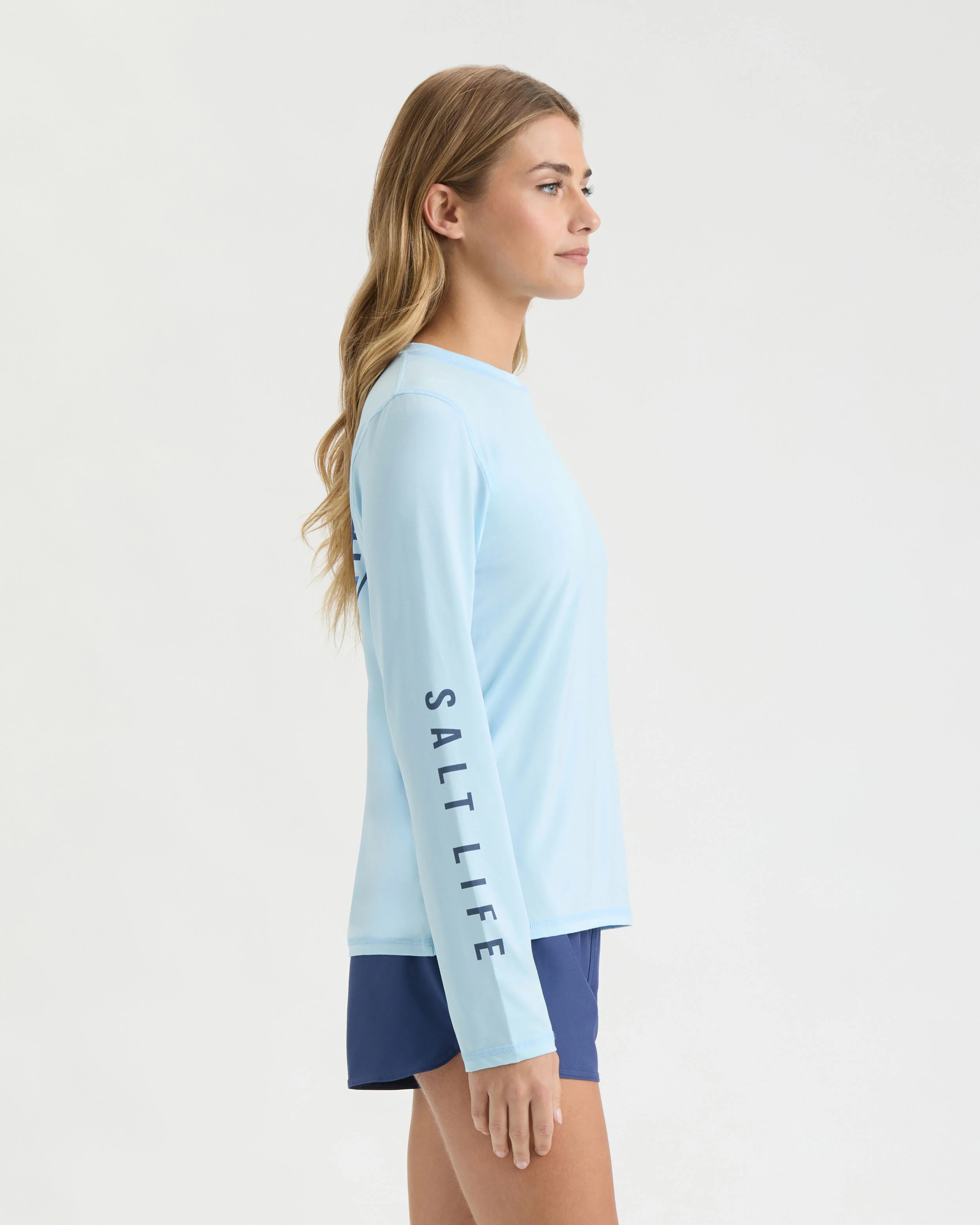 Women’s Holiday Sun Performance Long Sleeve Shirt - Image 6