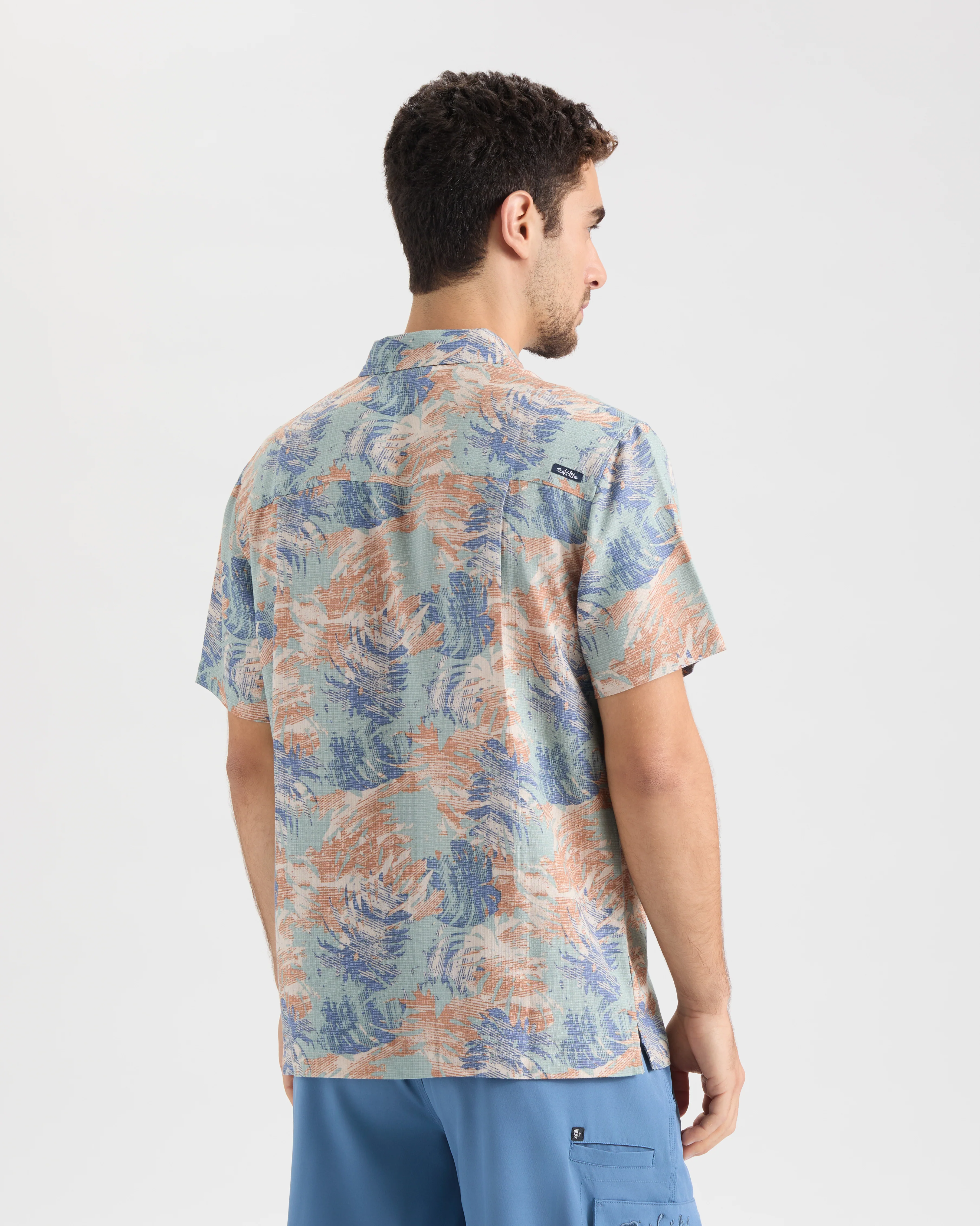 Men’s On Another Holiday Short Sleeve Woven Shirt - Image 4