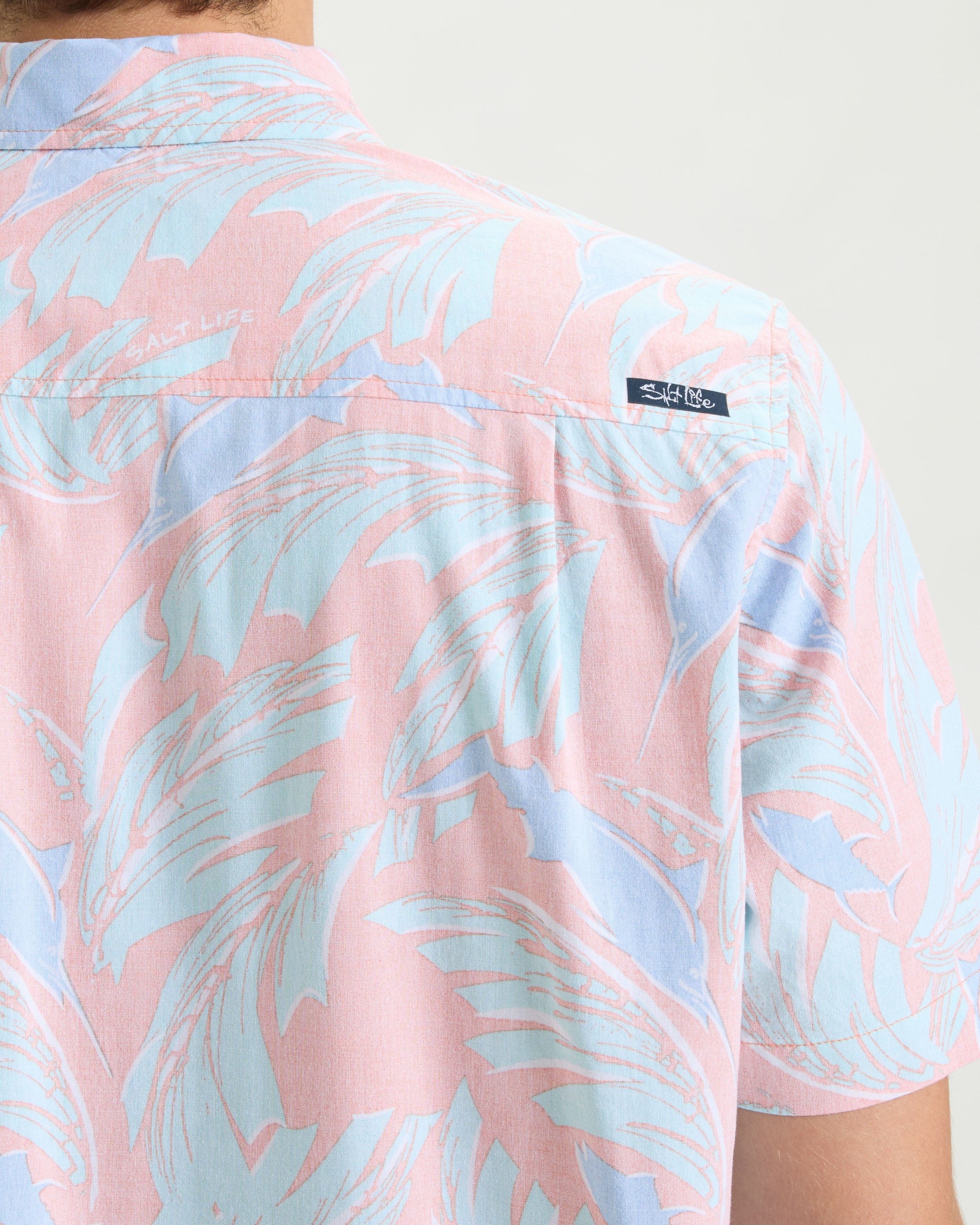 Men’s Palm Promenade Woven Shirt - Image 5