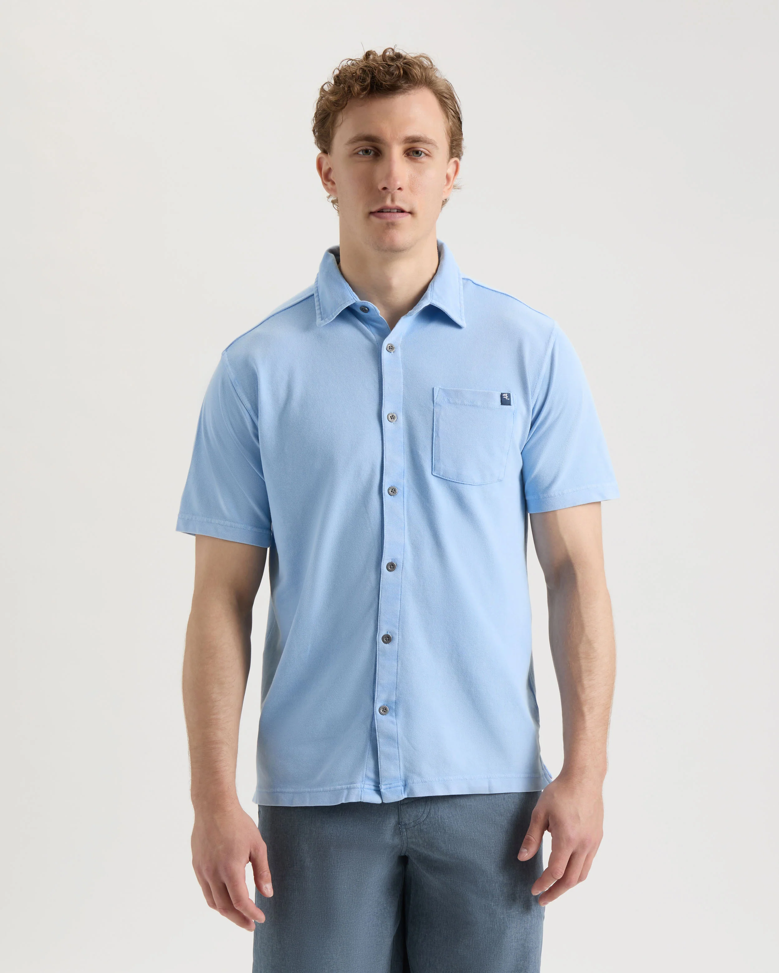 Men's Tidal Shift Woven Short Sleeve Shirt - Image 3